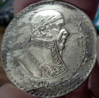 Mexican-Coin-With-Major-Lamination-Issues...?